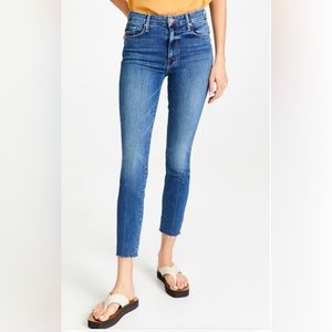 Mother Jeans Looker Ankle Fray Girl Crush wash 27